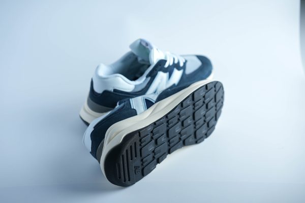 New balance - Image 5