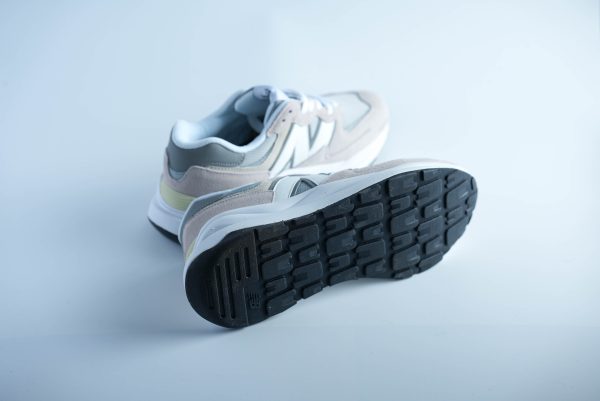 New balance - Image 5