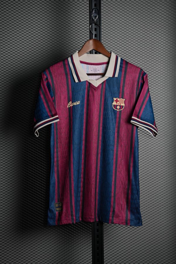 برشلونة